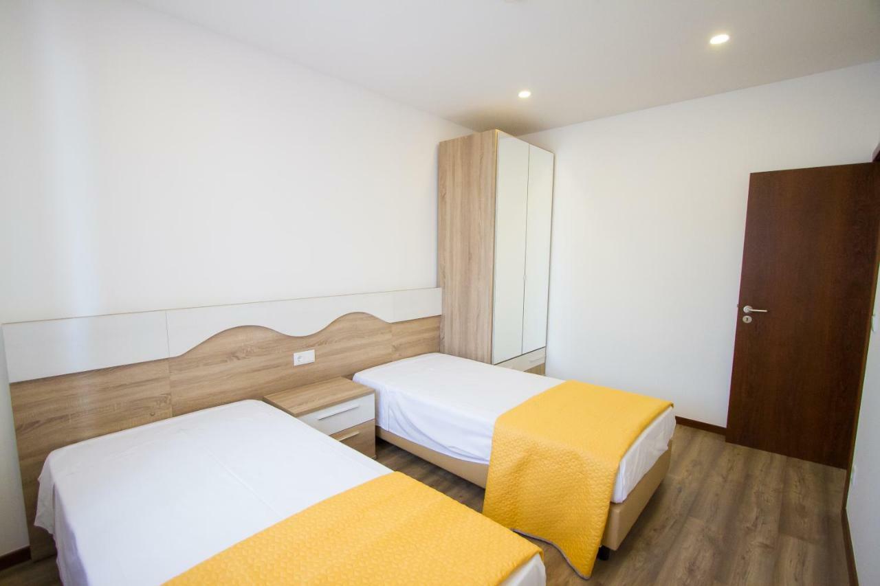 Apartamentos Castelo Póvoa de Varzim Extérieur photo